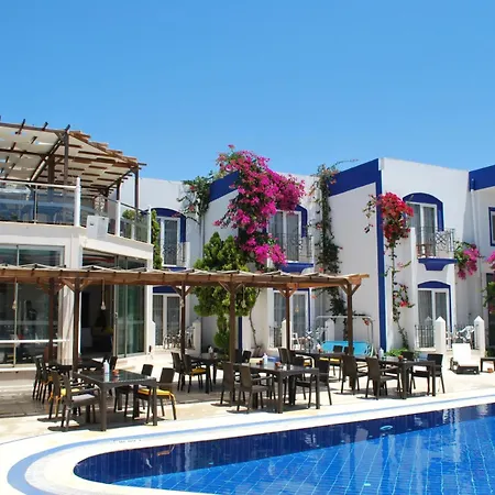 Serpina Hotel (Adults Only)-3